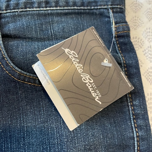 Eddie Bauer Mr Flex Supersoft Flex Jeans NWT - Picture 5 of 8
